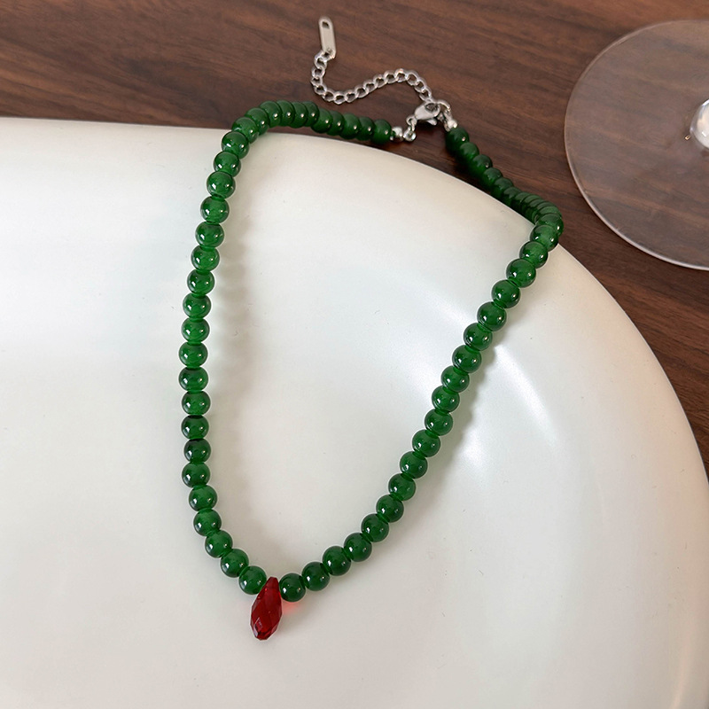 Vintage Fashion Look - Colar vintage de contas verdes com