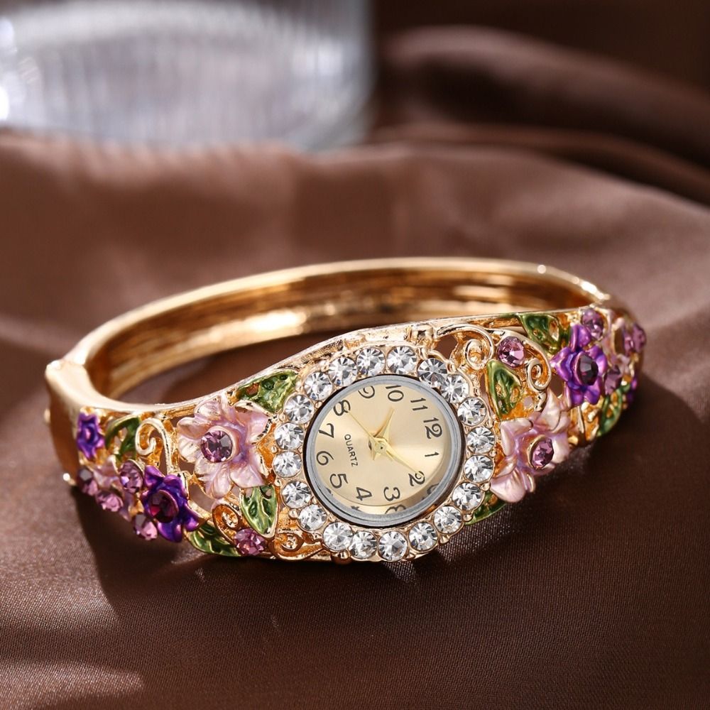 Relógio Vintage Rico em Flores - Vintage Fashion Week avaliação e preço