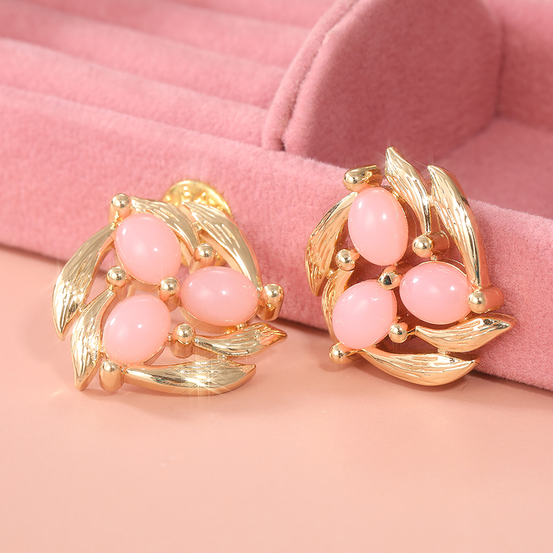 Brincos vintage com incrustaçõ - Vintage Fashion Vogue avaliação e preço